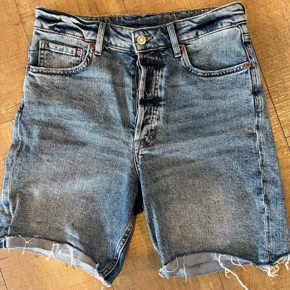 H&M Bermuda shorts